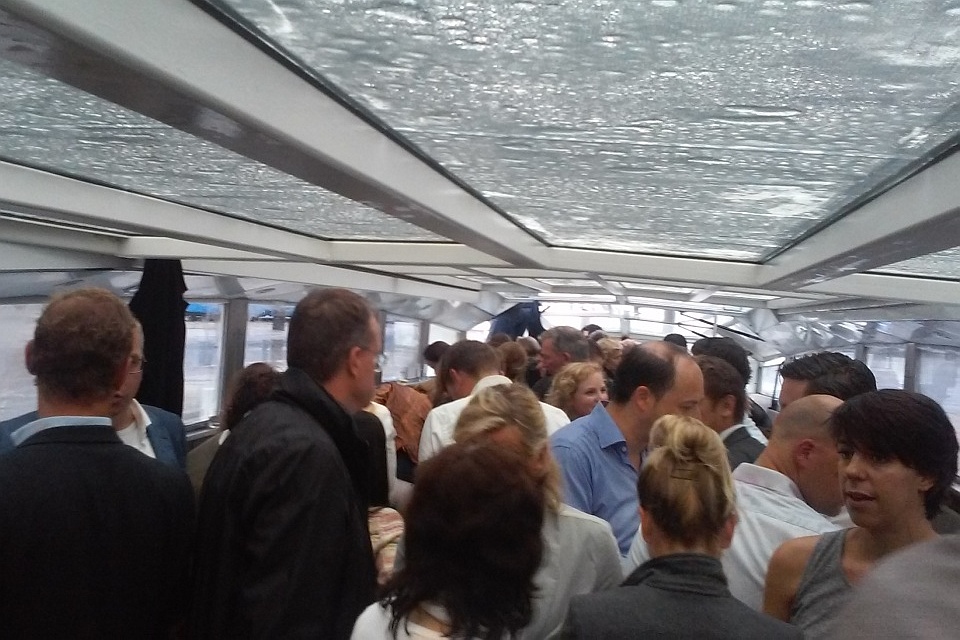 Advocatenborrel op de Amsterdamse grachten