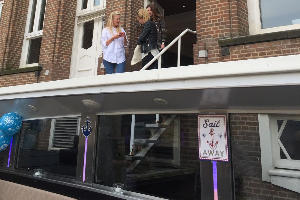 Bedrijfsuitje op Staets 1 boot Amsterdam