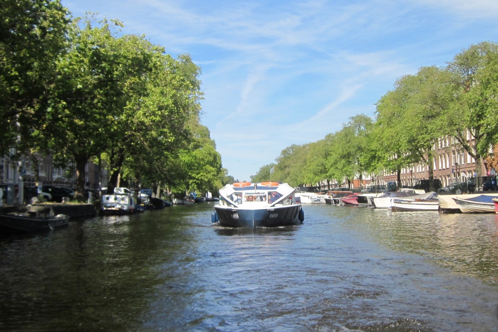 Feestje op boot vieren met Rondvaart Amsterdam 