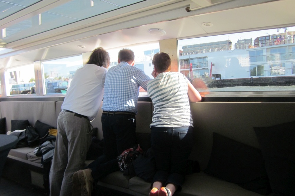Feestje op boot vieren met Rondvaart Amsterdam 