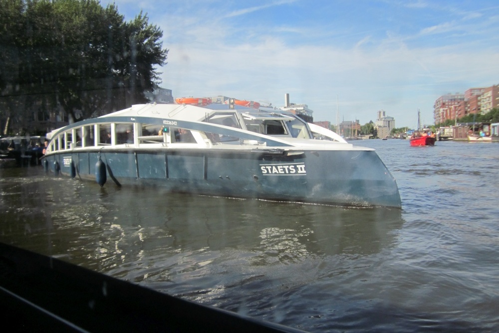 Feestje op boot vieren met Rondvaart Amsterdam