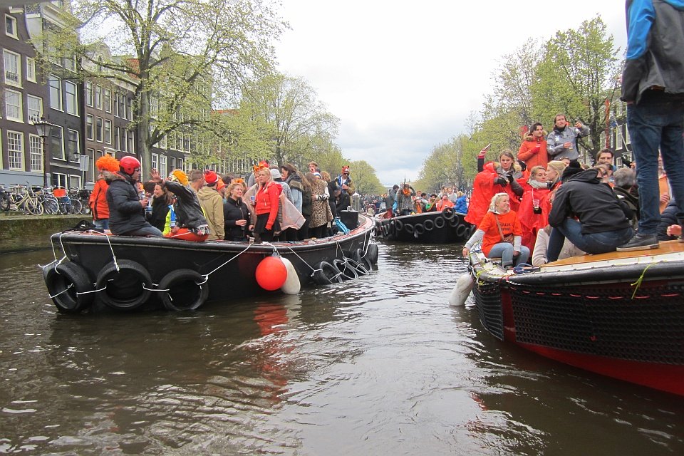 Rondvaart door Amsterdam met Remia tijdens Koningsdag 2016