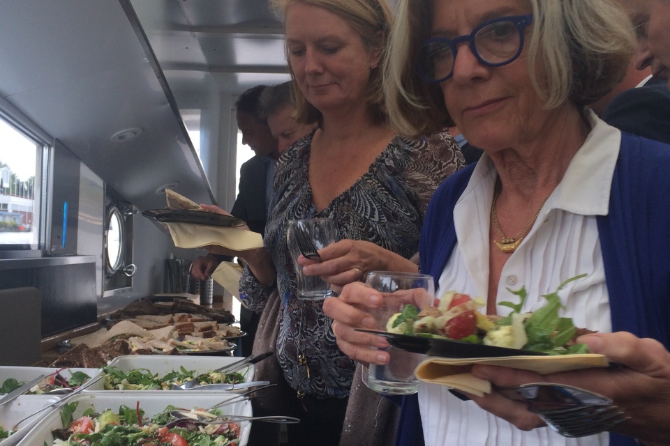 Varen op de Amsterdamse grachten met Makelaar Expertvereniging